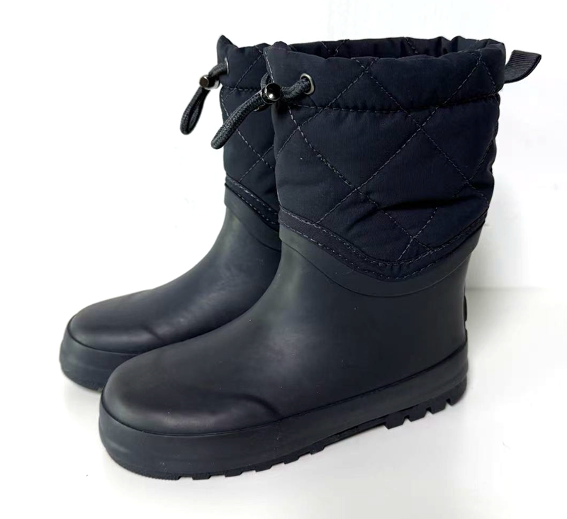 Kids' Winter Snow Boots - Durable Waterproof Design